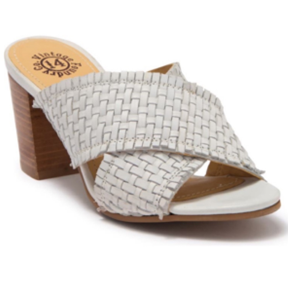VINTAGE FOUNDRY Louisa Woven Sandal, White, Size 8